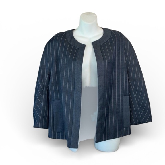 Tommy Hilfiger Jackets & Blazers - TOMMY HILFIGER boxy denim jacket with pinstripes, light-weight. 10 EUC